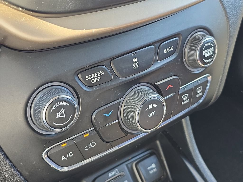 2016 Jeep Cherokee Latitude