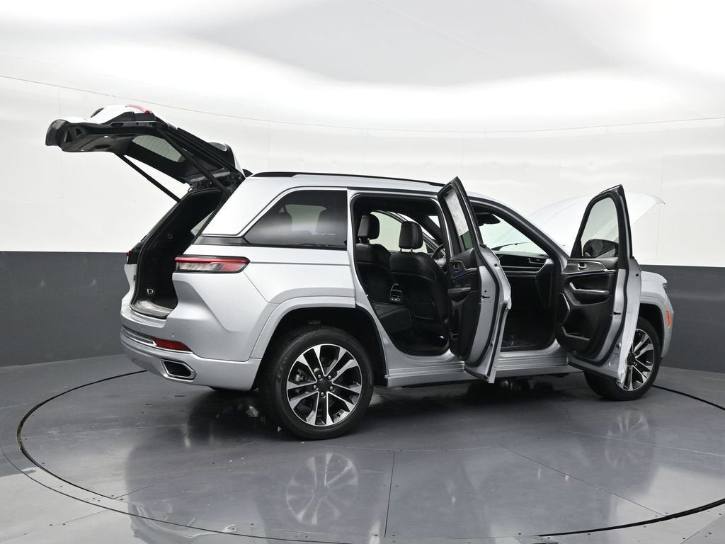 2022 Jeep Grand Cherokee 4xe Overland