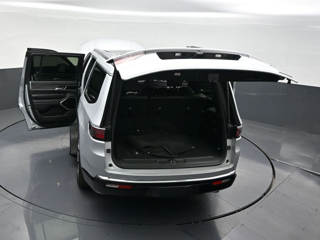 2022 Jeep Wagoneer Series III