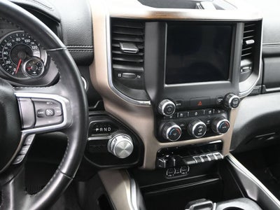 2022 RAM 1500 Laramie Crew Cab 4x2 5'7" Box