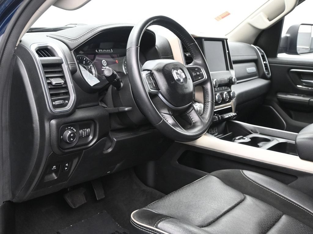 2022 RAM 1500 Laramie Crew Cab 4x2 5'7" Box