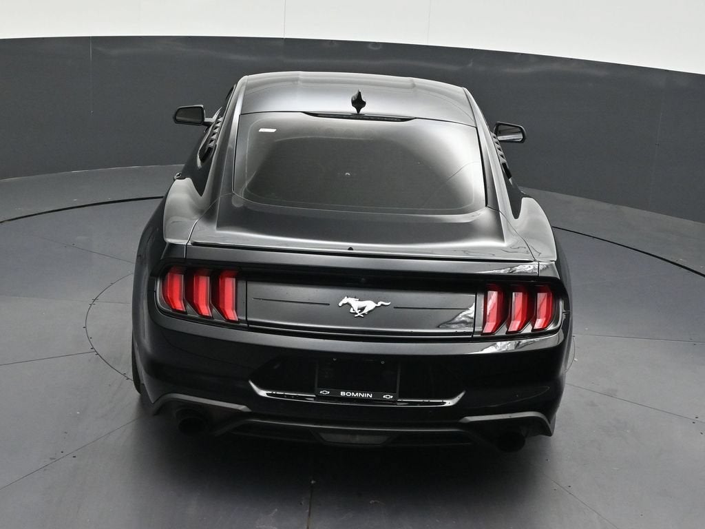 2022 Ford Mustang EcoBoost Premium Fastback