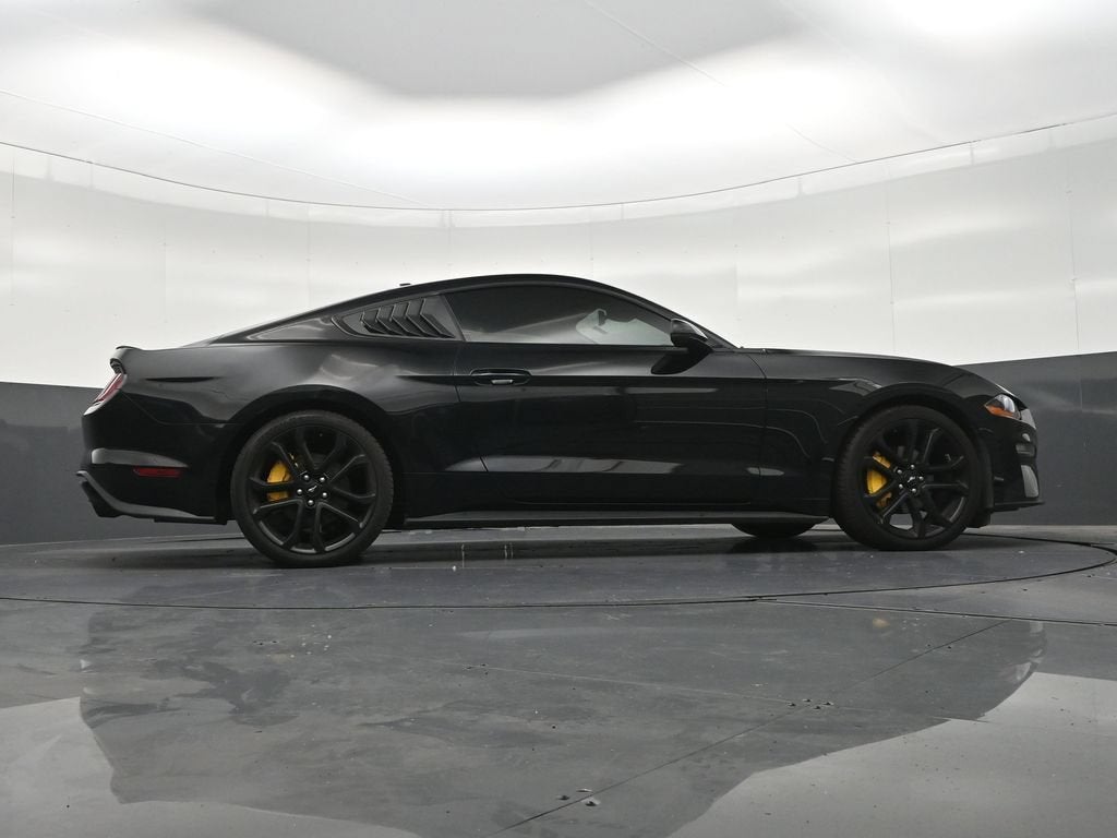 2022 Ford Mustang EcoBoost Premium Fastback