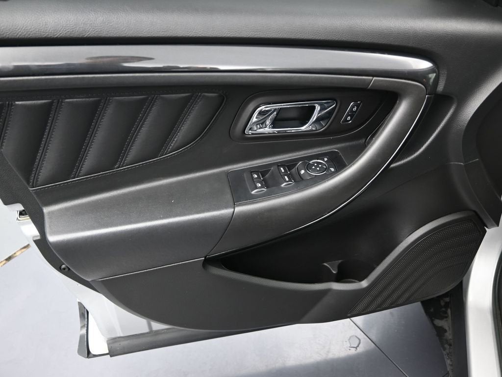 2018 Ford Taurus SHO