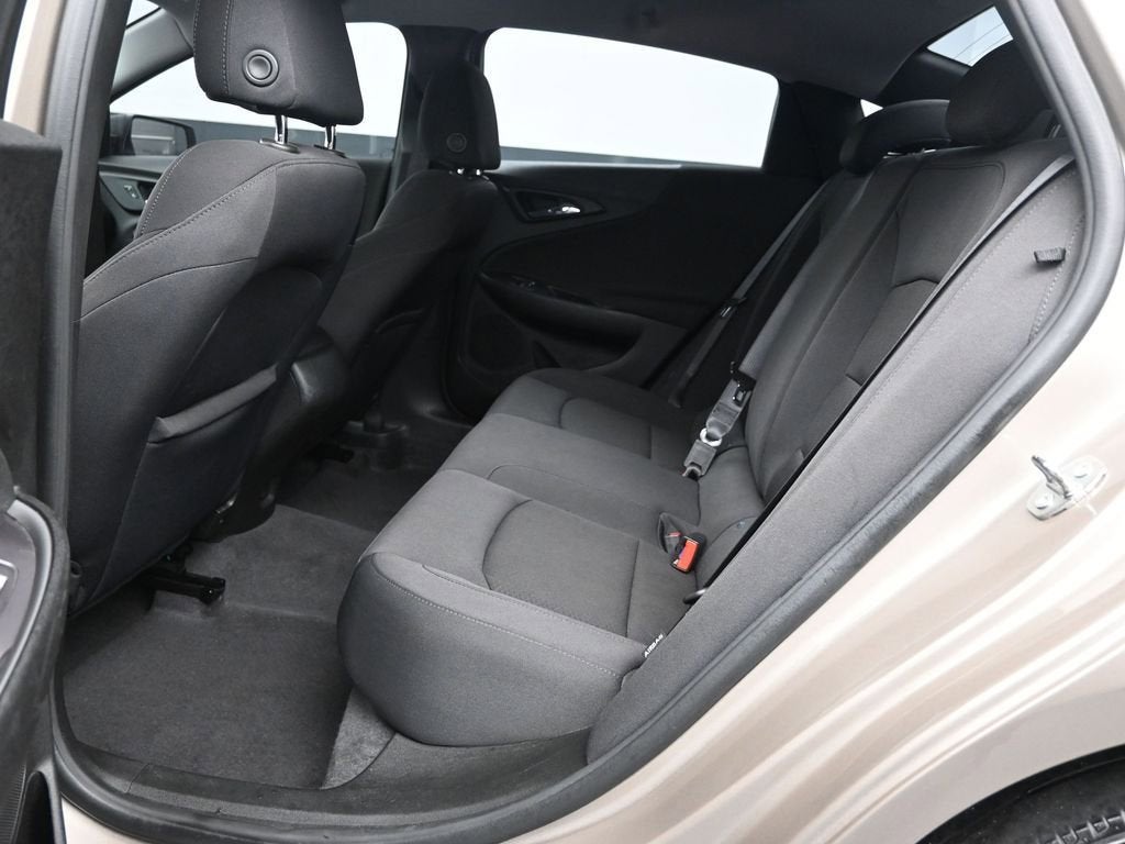 2022 Chevrolet Malibu LS