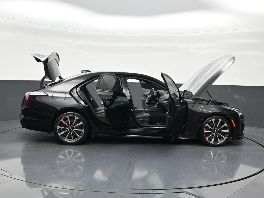 2025 Cadillac CT4-V V-Series Blackwing