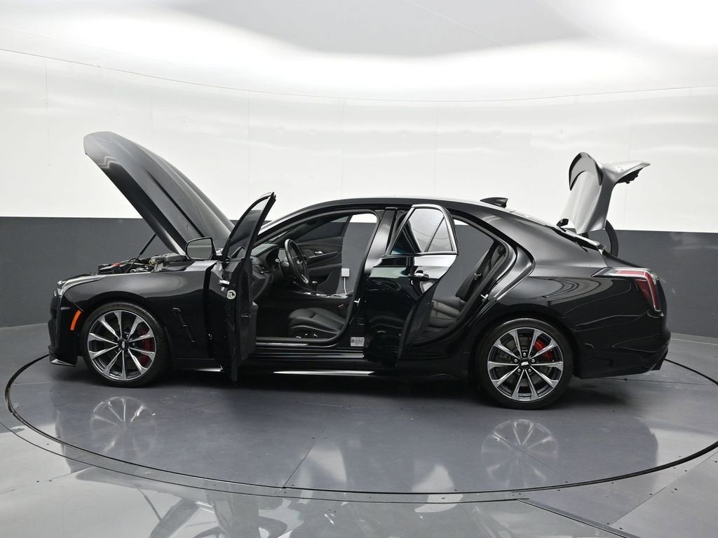 2025 Cadillac CT4-V V-Series Blackwing