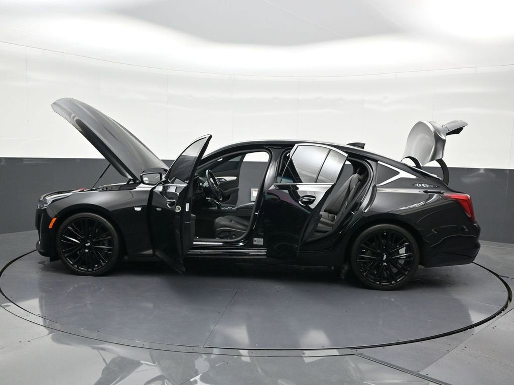 2023 Cadillac CT5 Luxury