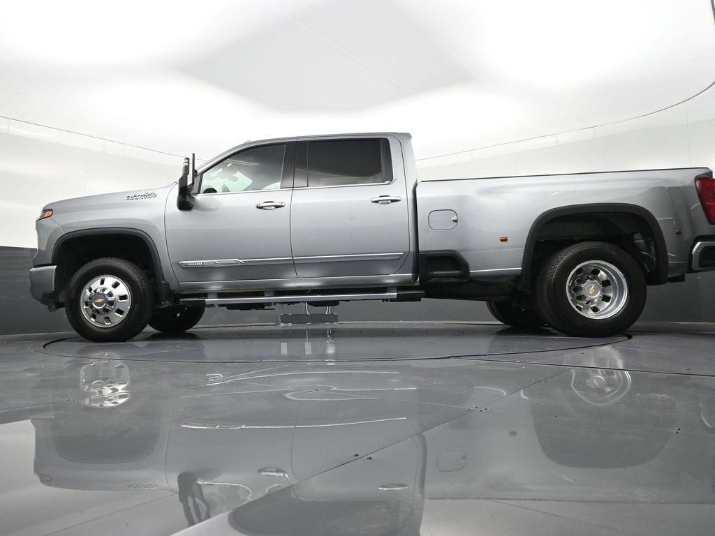 2025 Chevrolet Silverado 3500 HD High Country DRW