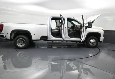 2022 Chevrolet Silverado 3500 HD High Country DRW