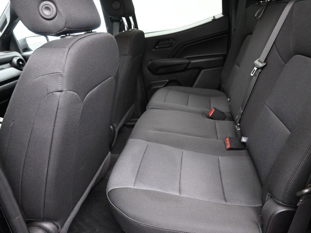 2024 Chevrolet Colorado WT