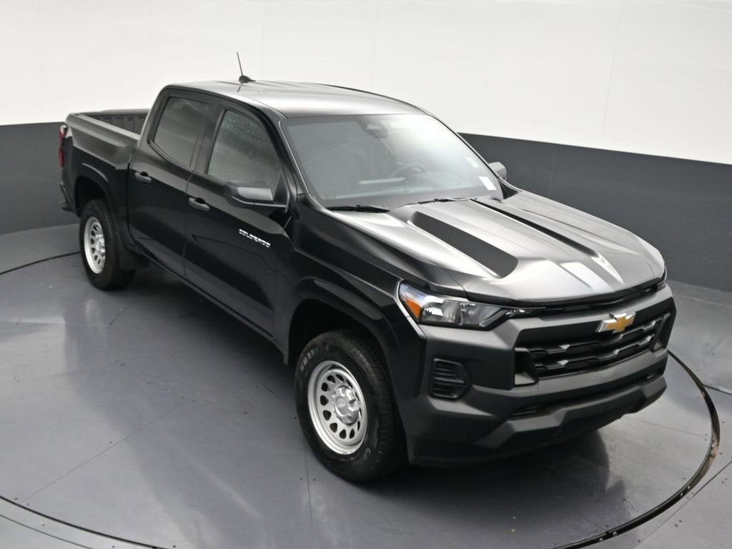 2024 Chevrolet Colorado WT