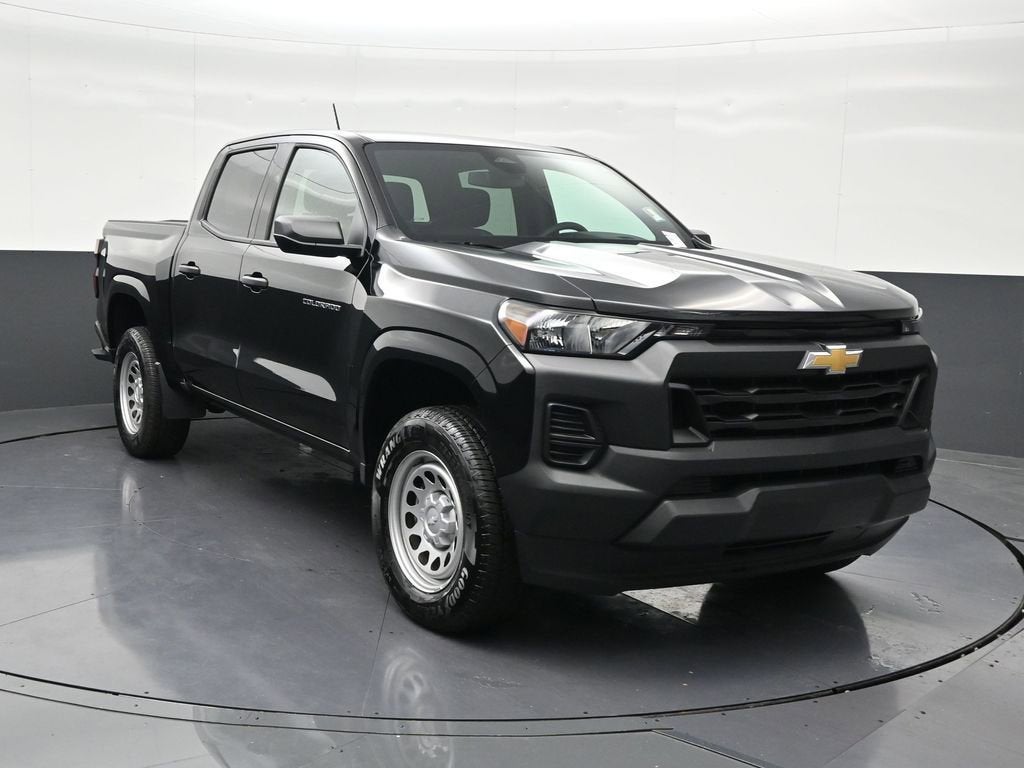 2024 Chevrolet Colorado WT