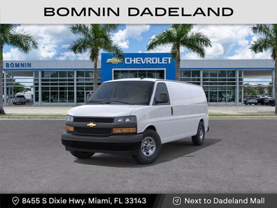 2025 Chevrolet Express Cargo WT