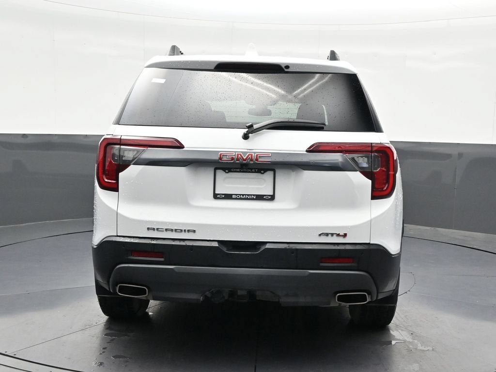 2023 GMC Acadia AT4