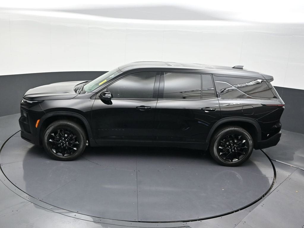 2024 Chevrolet Traverse LS