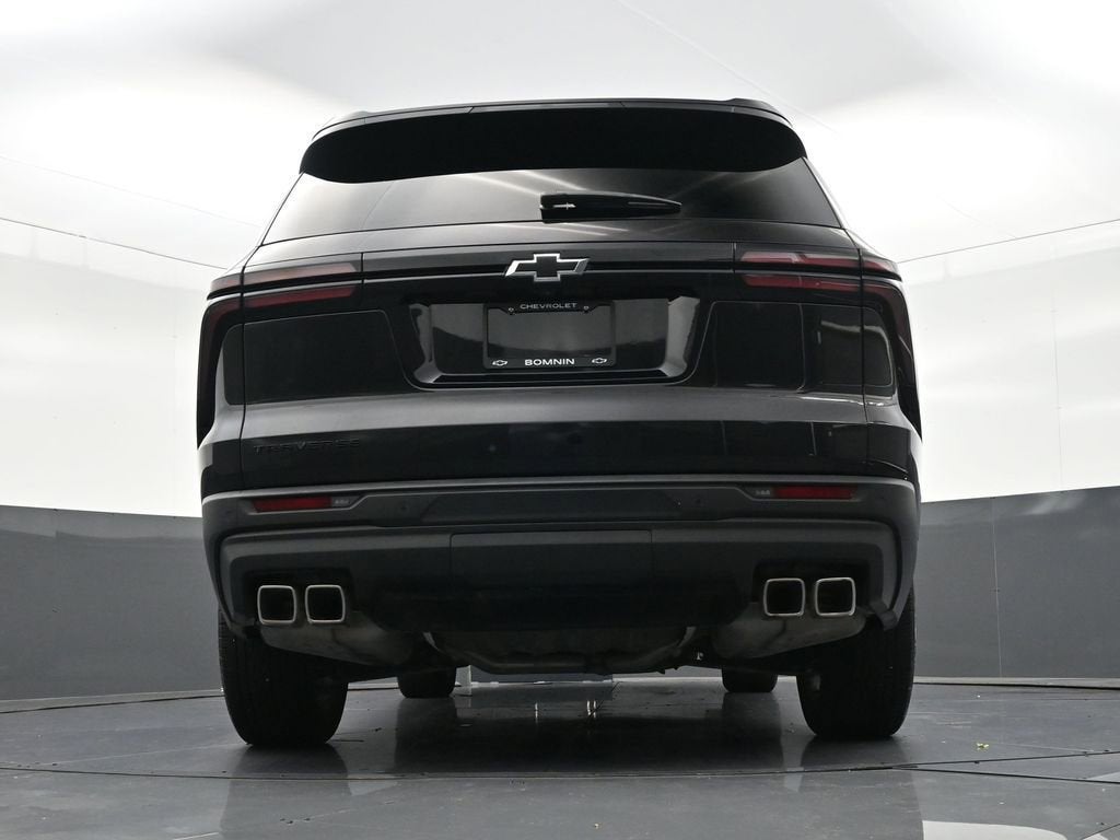 2024 Chevrolet Traverse LS
