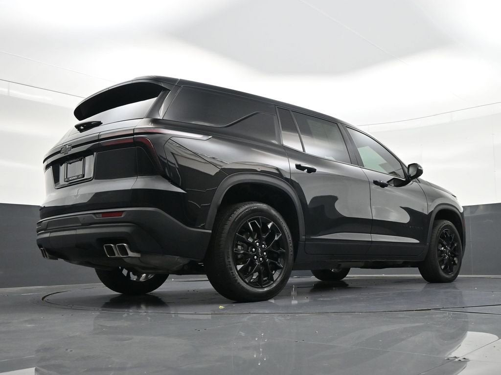 2024 Chevrolet Traverse LS