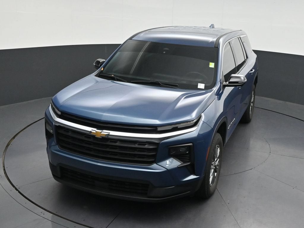 2024 Chevrolet Traverse LS