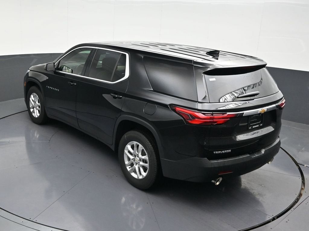 2023 Chevrolet Traverse LS