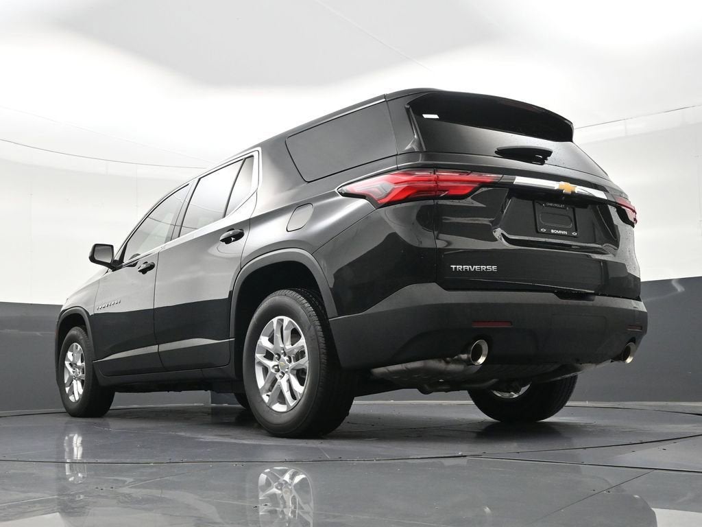 2023 Chevrolet Traverse LS