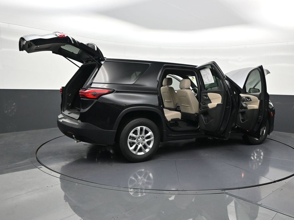 2023 Chevrolet Traverse LS