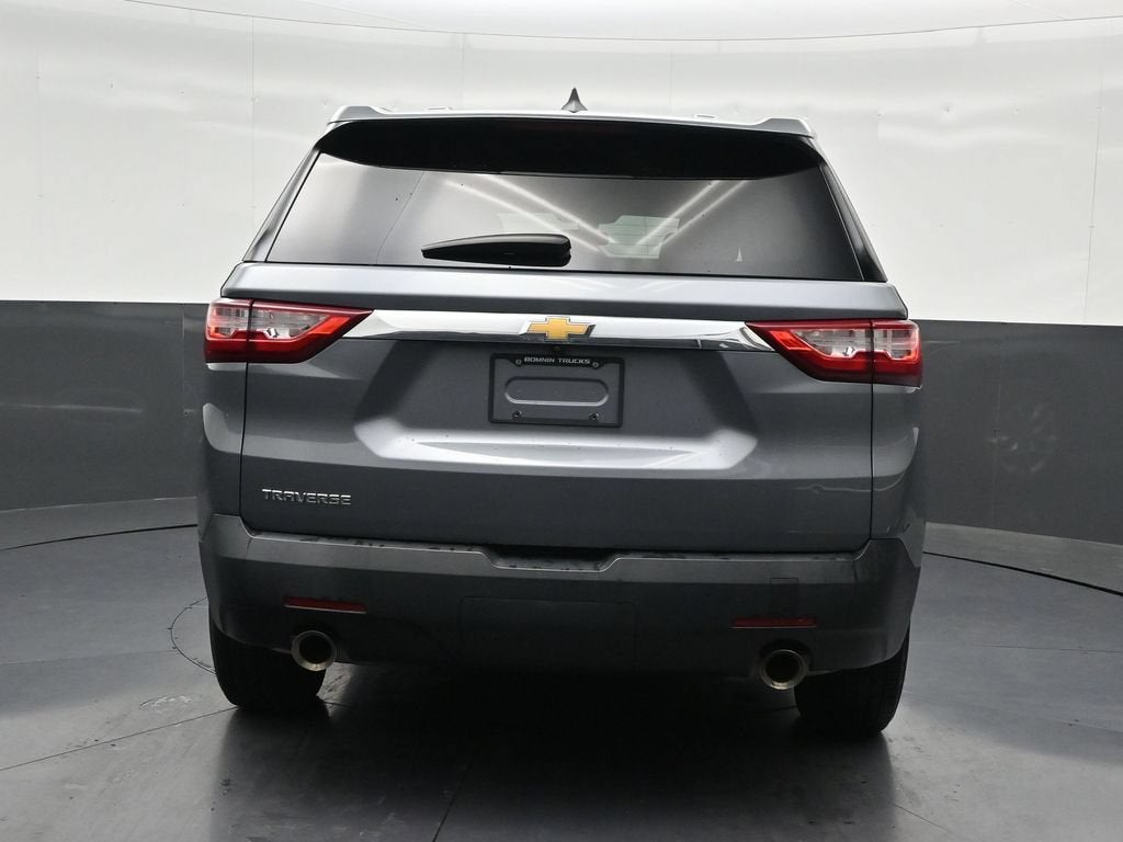 2021 Chevrolet Traverse LS