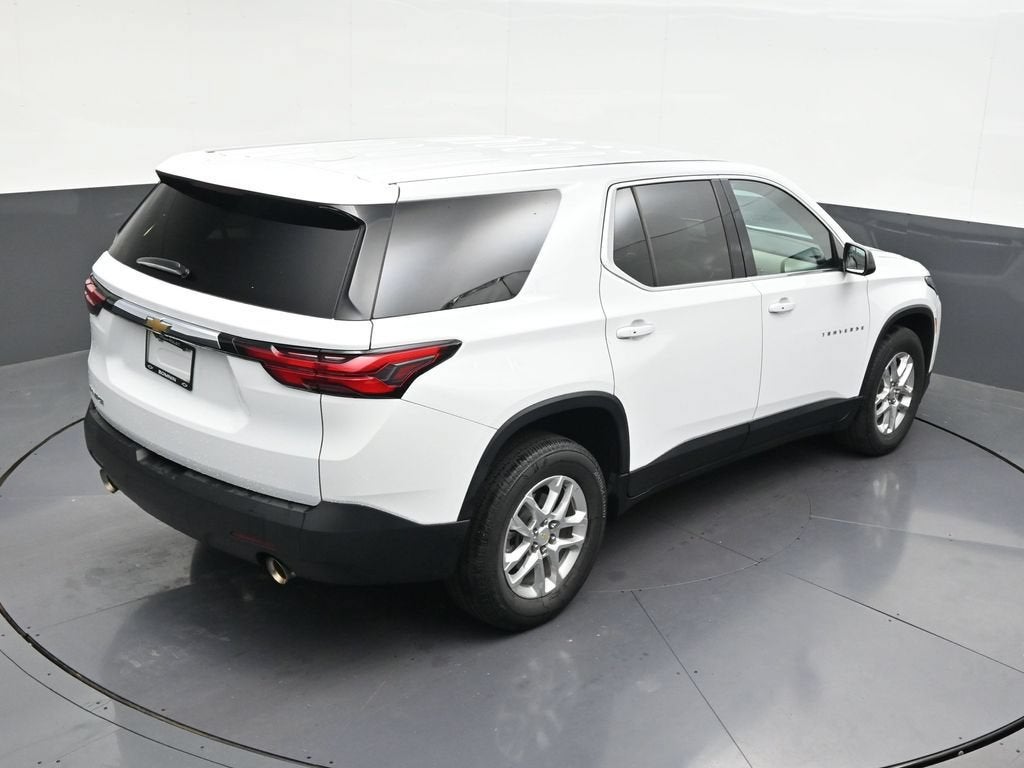 2022 Chevrolet Traverse LS