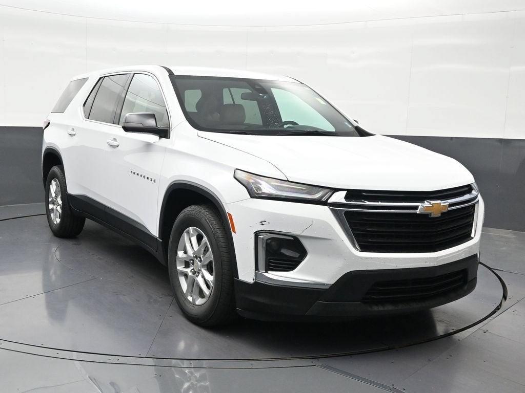 2022 Chevrolet Traverse LS
