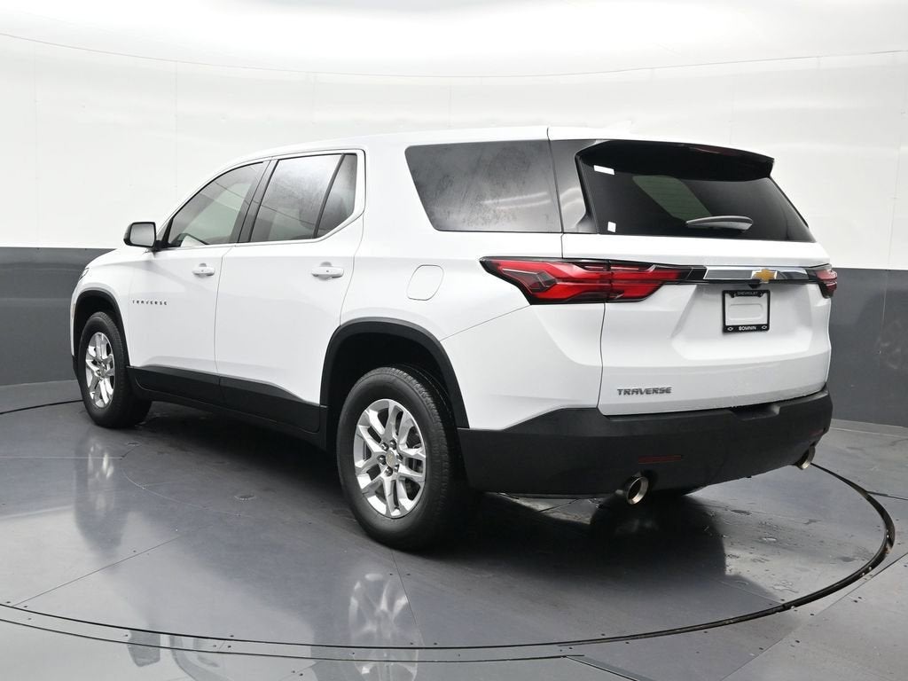 2023 Chevrolet Traverse LS