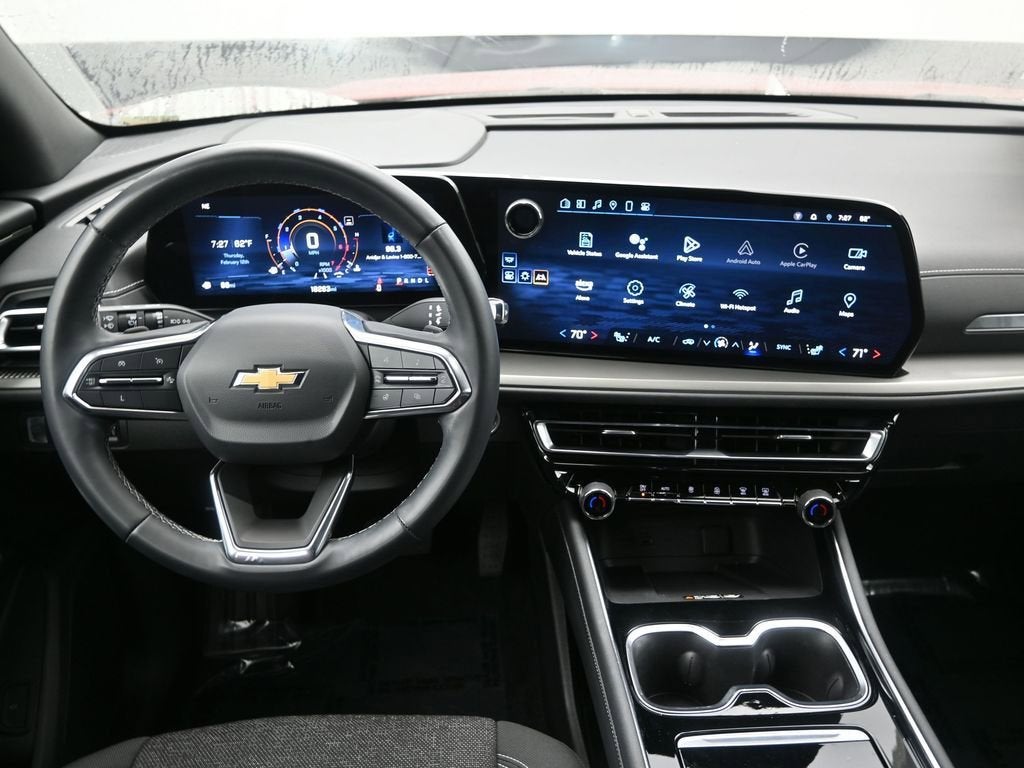 2024 Chevrolet Traverse LT