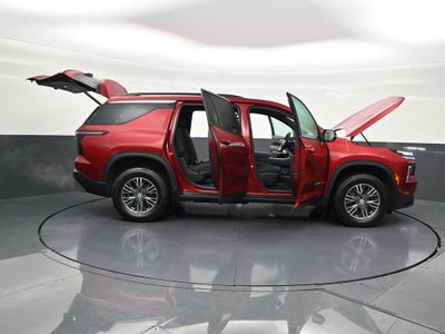 2024 Chevrolet Traverse LT