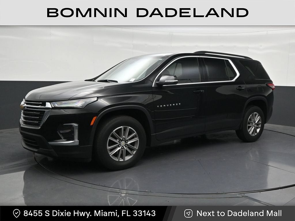 2023 Chevrolet Traverse LT Cloth