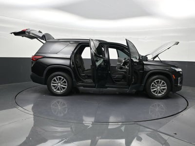 2022 Chevrolet Traverse LT Cloth