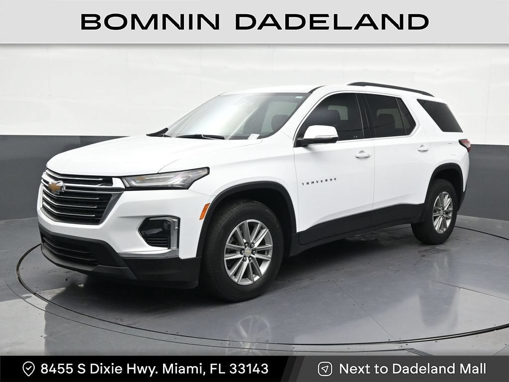 2023 Chevrolet Traverse LT Cloth