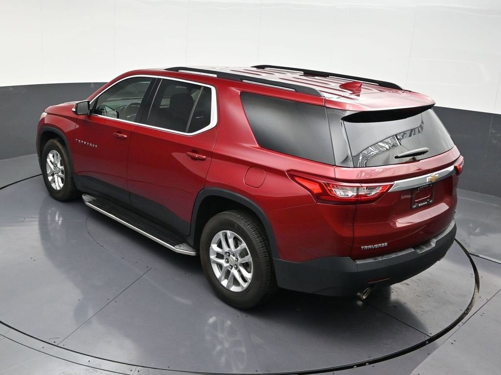 2021 Chevrolet Traverse LT Cloth