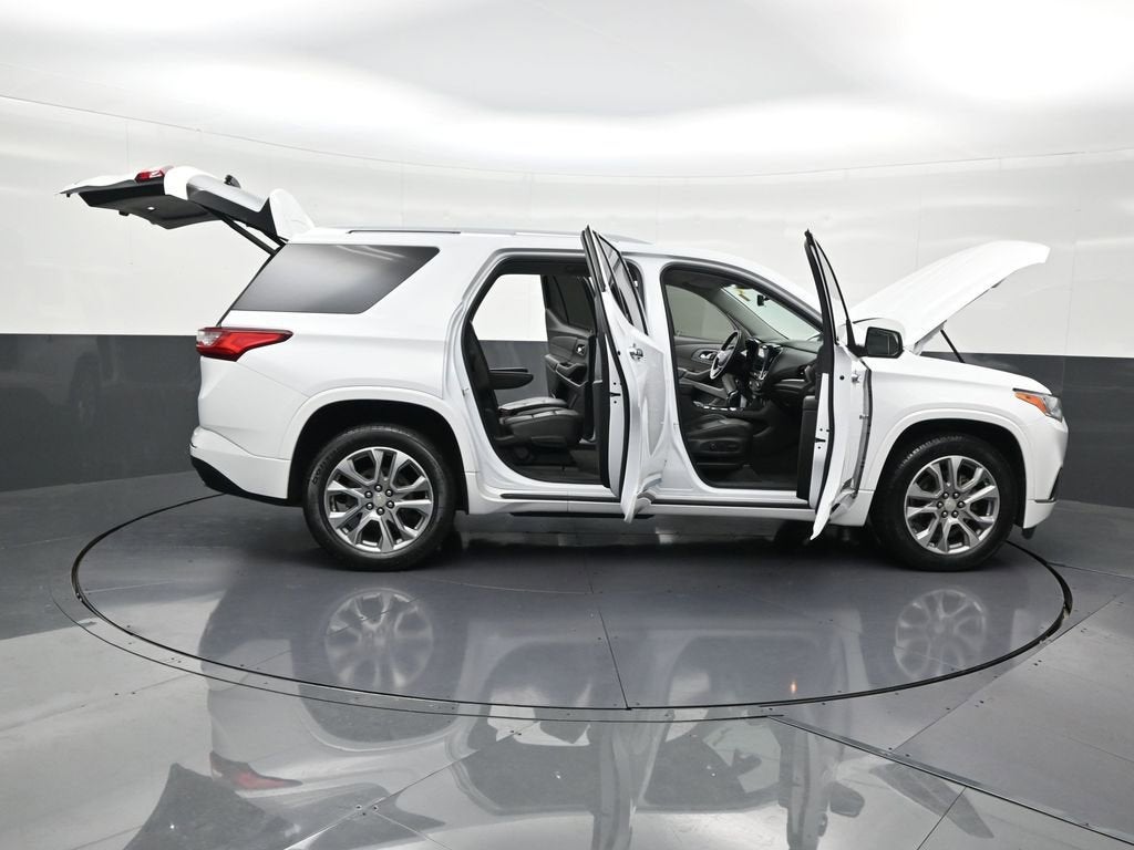 2021 Chevrolet Traverse Premier