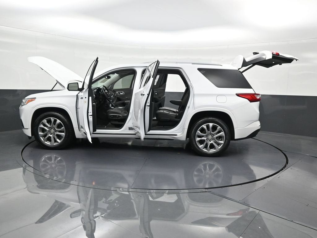 2021 Chevrolet Traverse Premier