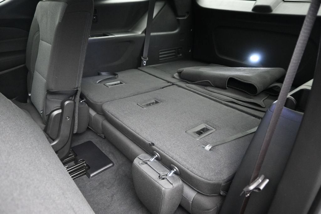 2024 Chevrolet Traverse Limited LT Cloth
