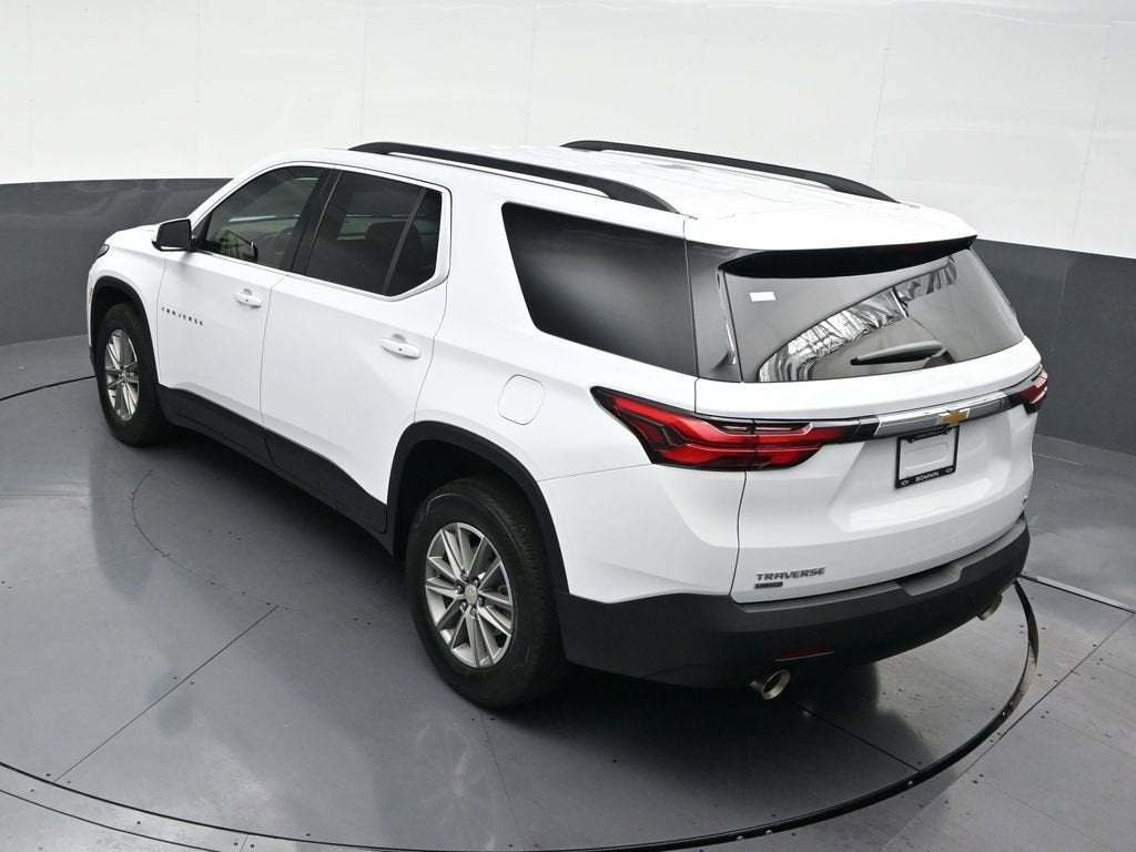 2024 Chevrolet Traverse Limited LT Cloth