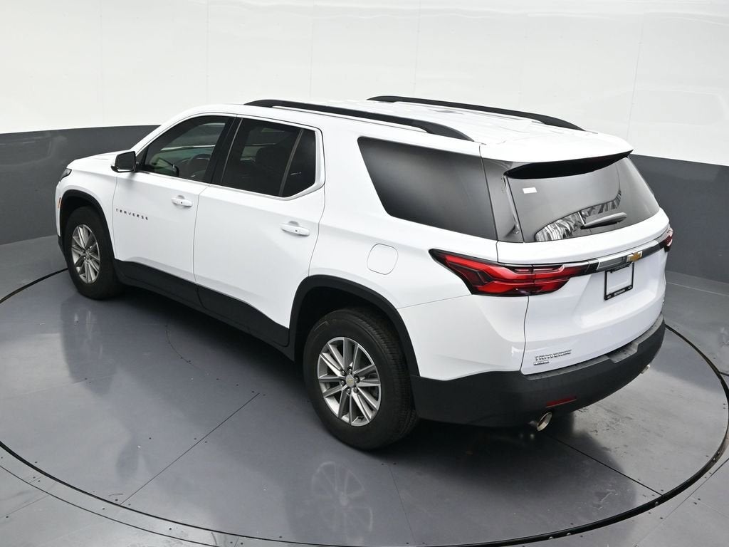 2024 Chevrolet Traverse Limited LT Cloth