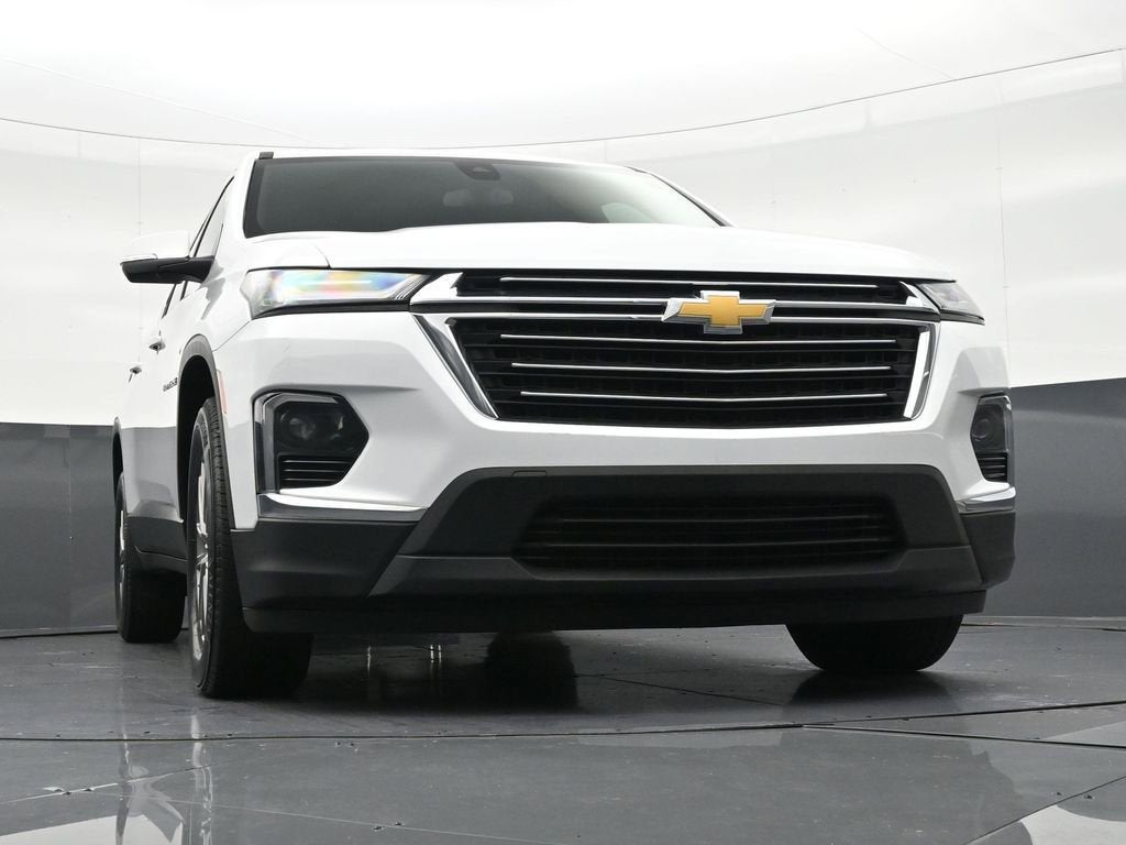 2024 Chevrolet Traverse Limited LT Cloth