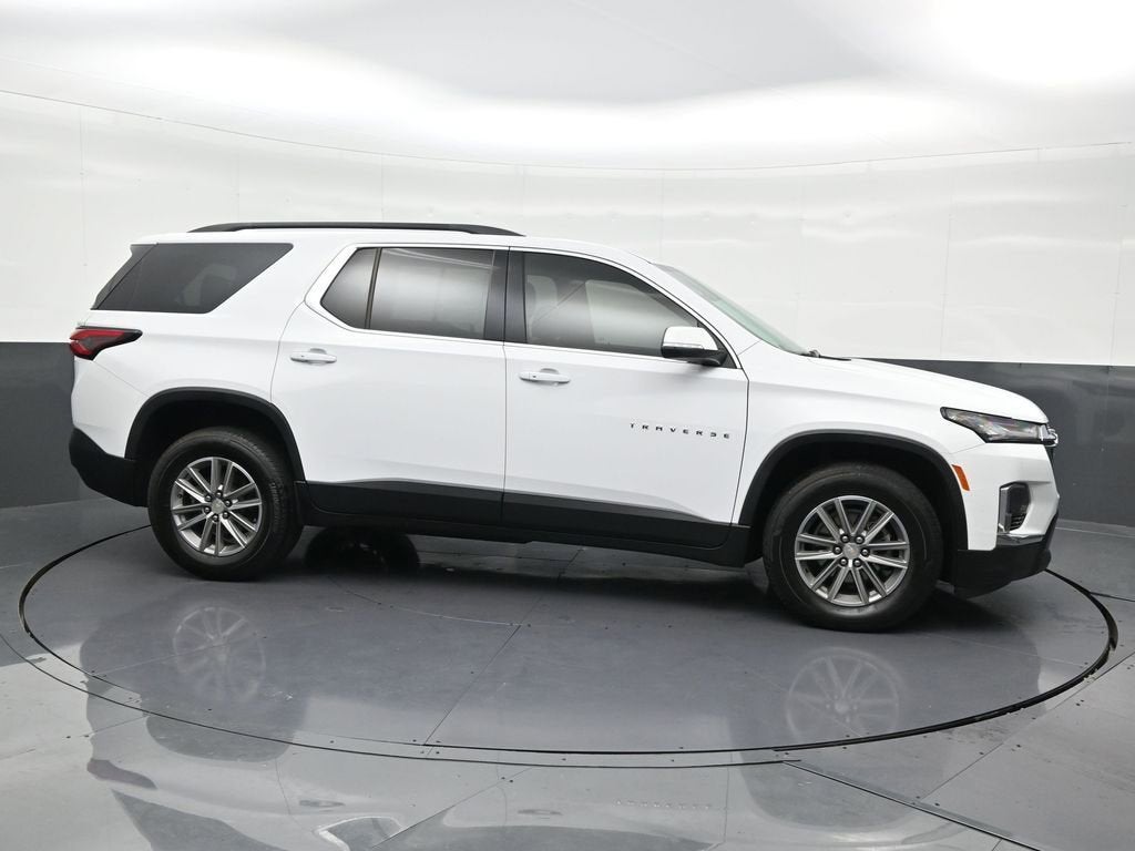 2024 Chevrolet Traverse Limited LT Cloth