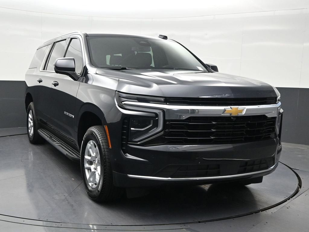 2025 Chevrolet Suburban LS