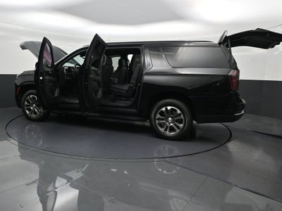 2025 Chevrolet Suburban LT