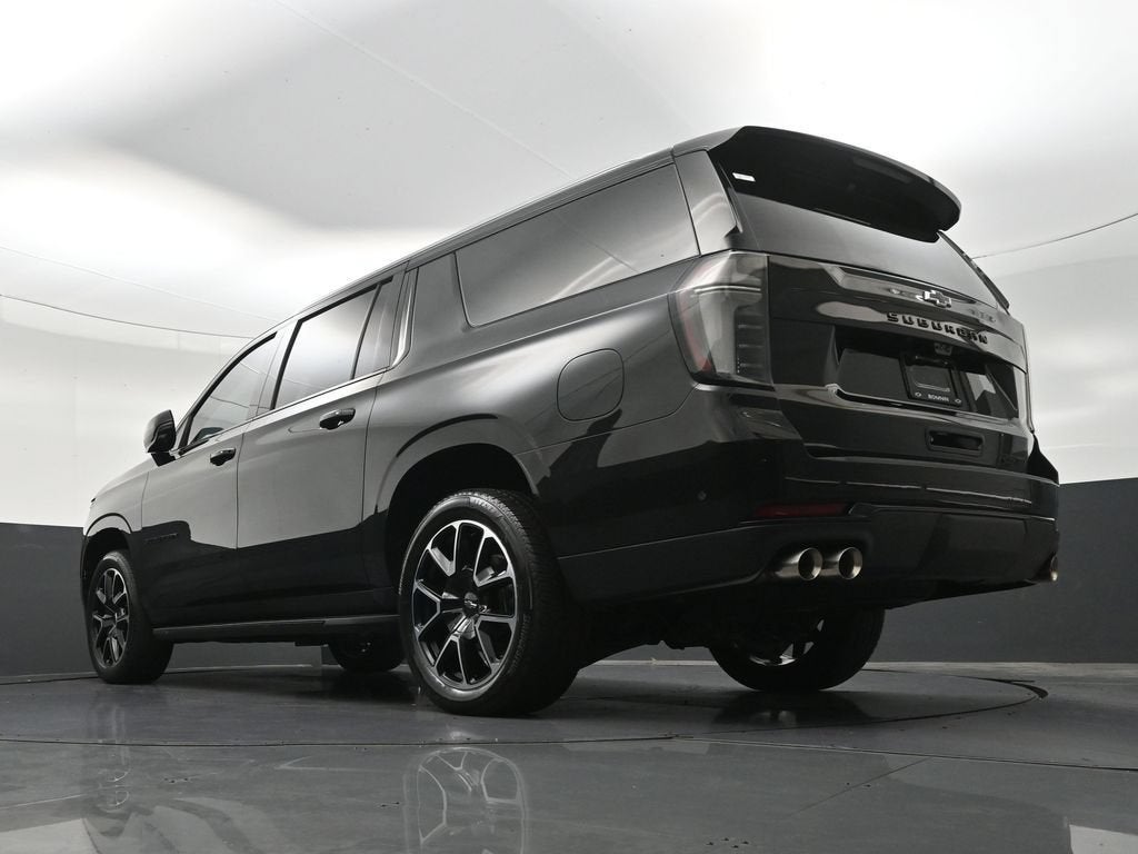 2025 Chevrolet Suburban RST