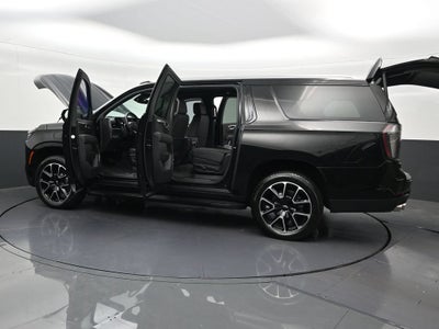 2025 Chevrolet Suburban RST