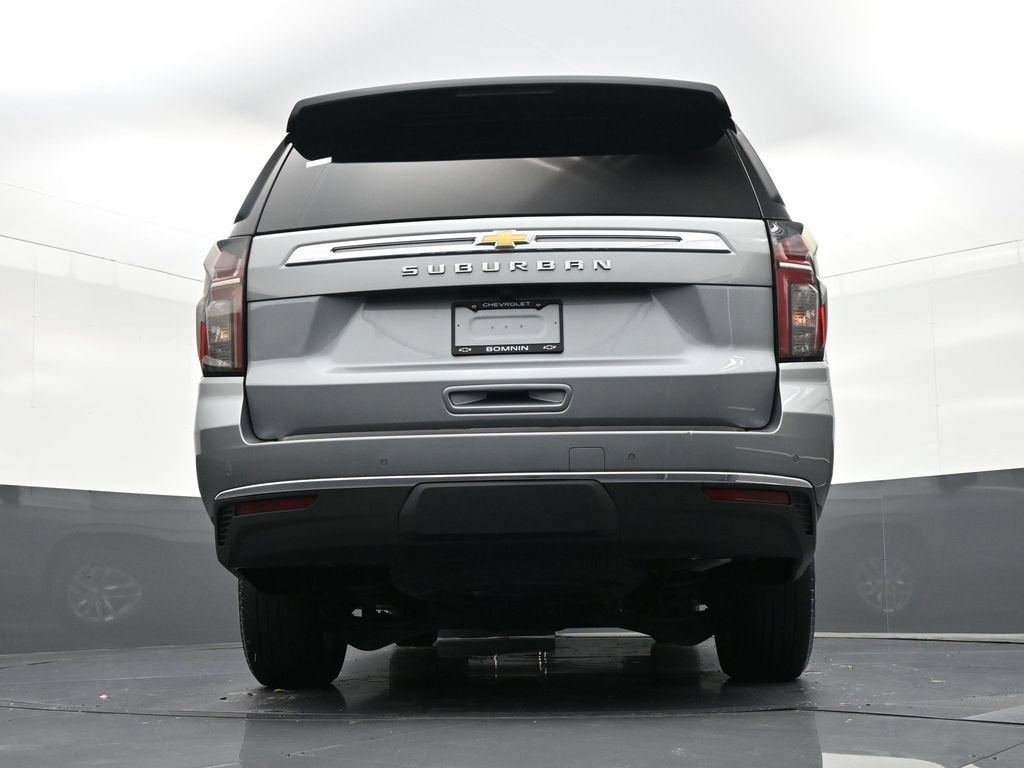 2023 Chevrolet Suburban LS