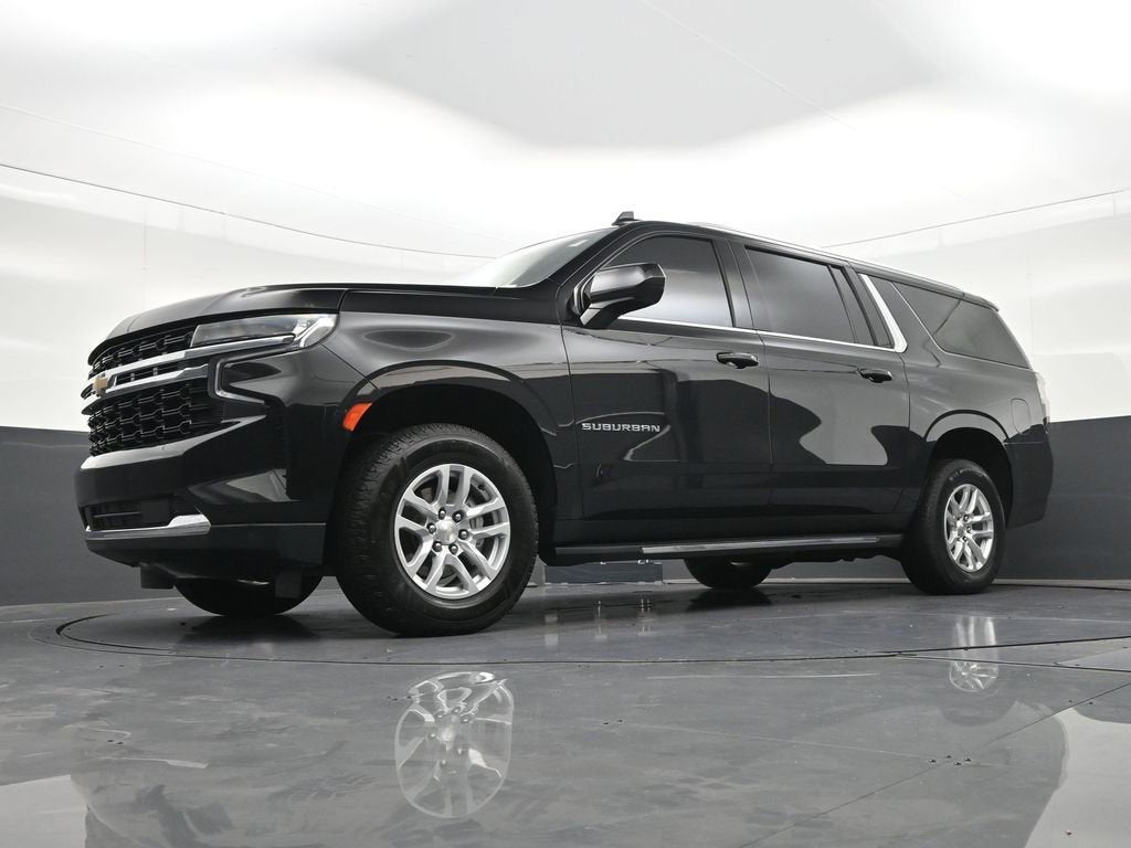 2023 Chevrolet Suburban LS