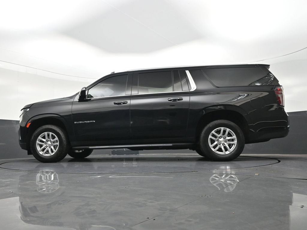 2023 Chevrolet Suburban LS